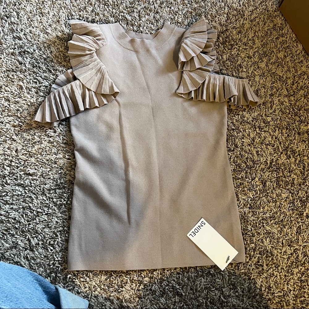 ❌SOLD❌ SNIDEL Ruffle Knit Top - Picture 8 of 9
